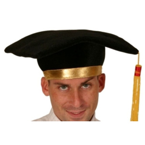 HAT MORTAR BOARD BLACK & GOLD TASSELL