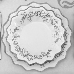 PLATES IMPERIAL SILVER CARD 27CM